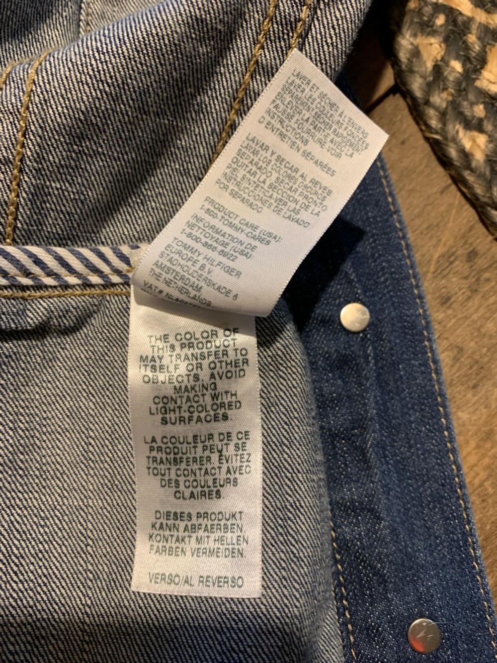 Tommy Hilfiger Medium Blue Denim Trucker Jacket - 100% Cotton - Picture 12 of 13